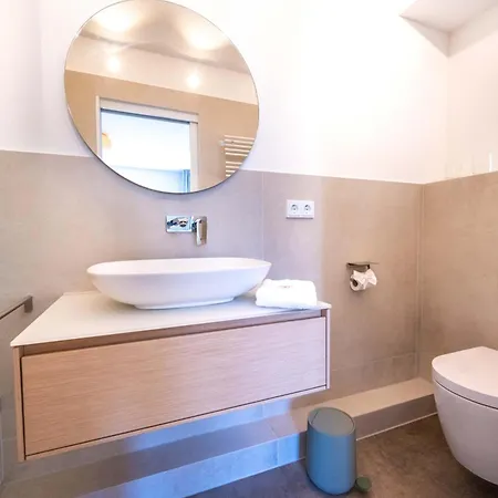 Altes Kapitänshaus - Strandglück Apartment