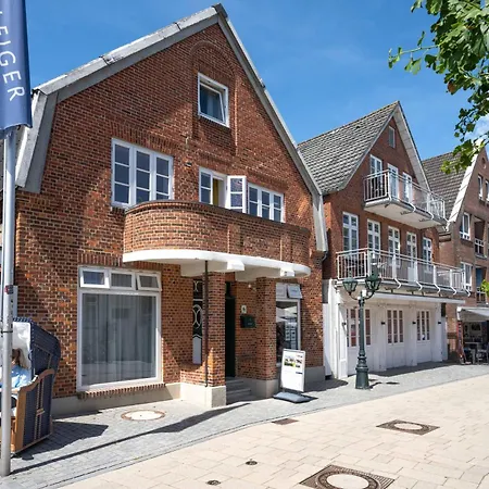 Altes Kapitänshaus - Strandglück Apartment *