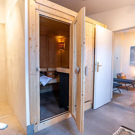 Altes Kapitaenshaus - Strandglueck *